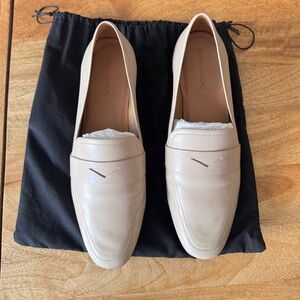 Bernardo Women's Tan Loafers